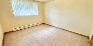 2517 N Garfield Avenue Gallery 13