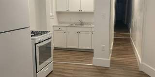 Video in Photos! Downtown York 2 Bedroom-1st Floor Gallery 6