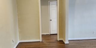 424 North California Street - D Gallery 3