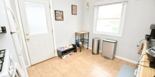 Fully furnished home, 3 bedroom 2 full baths Fully furnished home, 3 bedroom 2 full baths Gallery 7