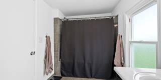 402 Turner Avenue Gallery 16