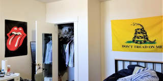 Nicely renovated 4 bed unit near BU and the Green Line. Gallery 36