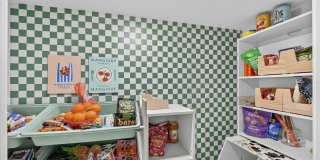 MOVE IN READY!-$500 OFF THE FIRST MONTHS RENT!-MOVE IN SPECIAL-BONUS ROOM!! Gallery 15
