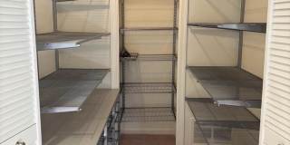 1249 DERBYSHIRE RD Gallery 12