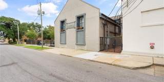 412 Dauphin Street Gallery 20