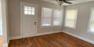3 Bed 2 Bath Cottage in Midtown! Gallery 11