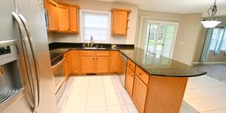 Large executive home in Granger IN Gallery 11