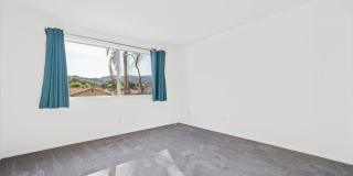 Beautiful Westlake First Neighborhood Family Home w/ Large Backyard with Panoramic Mtn Views Gallery 24