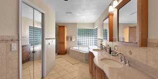5200 NW 67th Ave Gallery 11