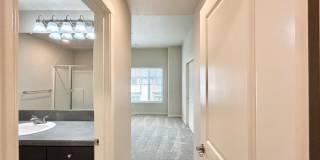 Stunning 2 Bed, 2.5 Bath Craftsman Townhome with Community Amenities! Gallery 41
