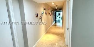 20201 E Country Club Dr Gallery 14