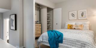 The Cosmopolitan Gallery 16