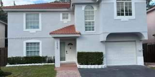 10225 NW 57th Ter Gallery 1