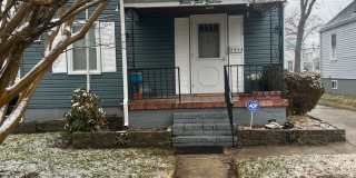 Charming 3 Bedroom Home in Parkville Gallery 1