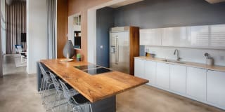 EVIVA On Cherokee Gallery 40