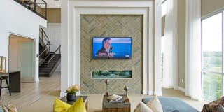 Liberty Bay Club Gallery 22