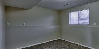 Students Welcome!  5 Bedroom home in West Fort Collins Gallery 3