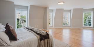 1385 Washington Boulevard Gallery 16