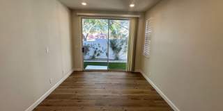 STUNNING DESERT SHORES MINUTES FROM THE LAKES!!! Gallery 13