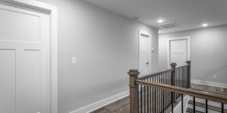 650 Ladd Avenue Gallery 39