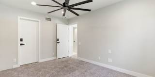 Luxury waterfront living in Calabasas Luxury waterfront living in Calabasas Gallery 30