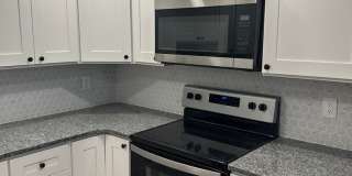 renovated 2-story Crestwood Condo! Situated in this great community is this wonderful 2-bedroom 1.5 bath  condo Gallery 10