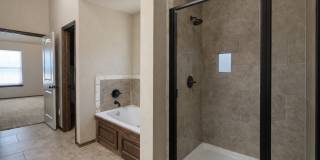 Comfort, Space & Flexibility – 3 Bed Home in Moore School District Gallery 9