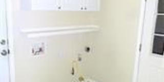 204 Hillcrest Street Gallery 10