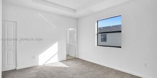 2542 SE 29th St Gallery 22