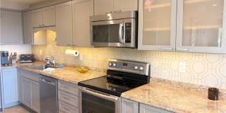 510 N Villa Court Gallery 14