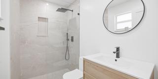 721 N Lakeside Drive Gallery 28