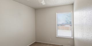 227 Burlington Dr Gallery 17