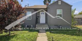 Stunning Home with Fenced Yard and Washer/Dryer Gallery 1