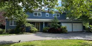 43 Jonathan Drive Gallery 1