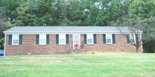 2 Bedroom Duplex off Wards Ferry Rd Gallery 1