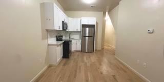 1219 W SILVER STREET Gallery 1