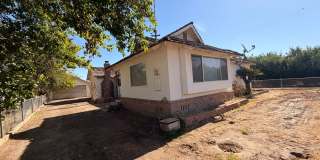 Country Style Living in Bakersfield Gallery 1