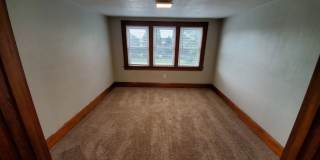 Large 3 Bedroom Home near Iowa State Fairgrounds! Gallery 22