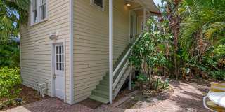 126 8TH Avenue NE Gallery 44