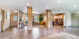 Riviera Riviera Gallery 24