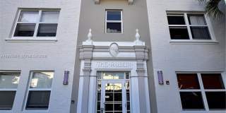 1542 Drexel Ave 107 Gallery 22