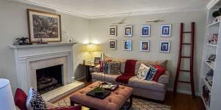 236 Chippendale Circle Gallery 4