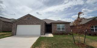Beautiful Brand New Spacious 4 Bedroom Home in Mustang School District Beautiful Brand New Spacious 4 Bedroom Home in Mustang School District Gallery 1