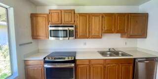 1 Bedroom Condo Near Downtown WC Gallery 1