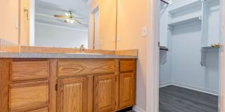 ***255 B ravenwood Blvd*** Gallery 15