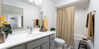 Britton Woods Apartments Gallery 21