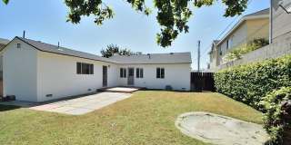 3 Bedroom 2 bath Home, 2 Car garage, Air Conditioned Gallery 18