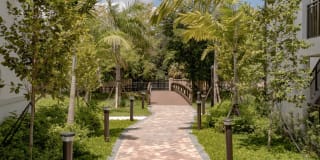 Vista Verde at Sunrise Gallery 2