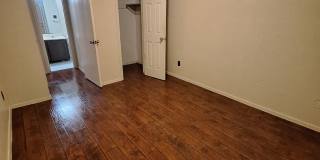 1 bedroom, 1 bath Gallery 17