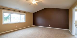 3+ Bedroom 2.5 Bath with Office and Bonus Room - Indoor Play Structure - North Salmon Creek Gallery 16